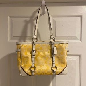 Coach Shoulder Bag